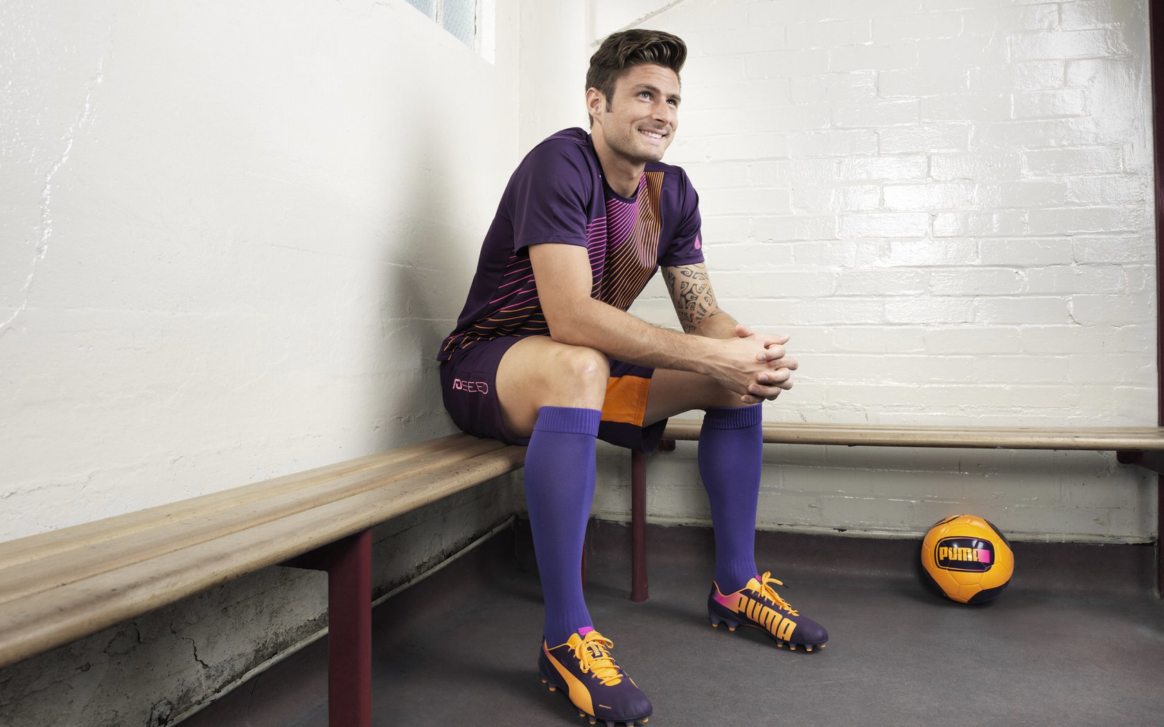 开云app官方入口-“亚戈·卡尔曼的全能表现，推动阿根廷美洲狮队创造更多辉煌”